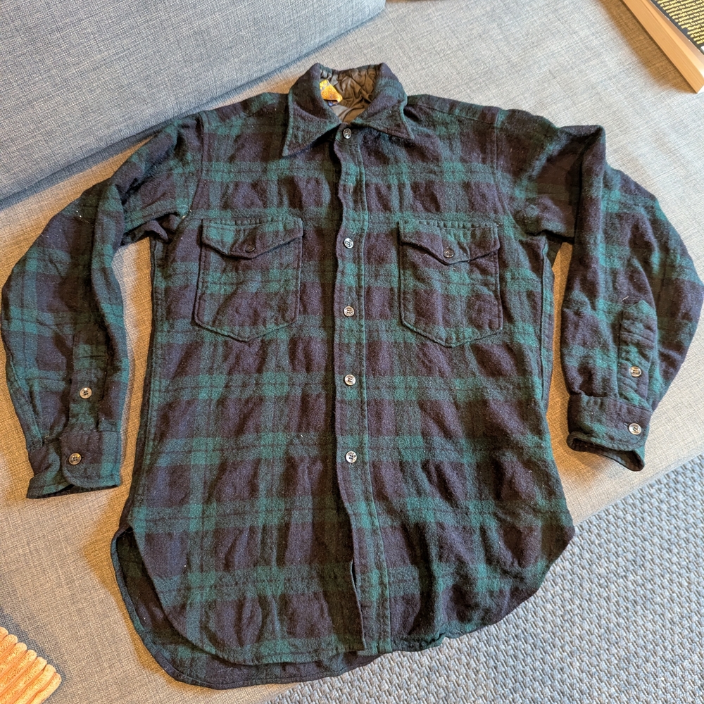 Vintage ~70s Wool Pendleton Shirt Green Collar Button Long Sleeve